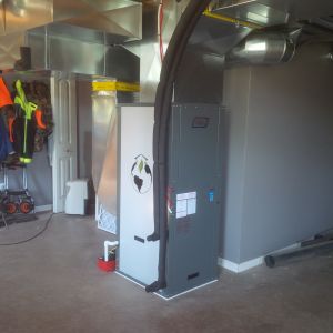 Forced air geothermal unit